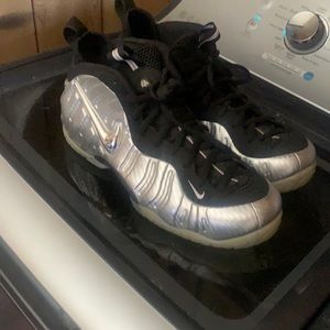Silver & black nike foamposite’s